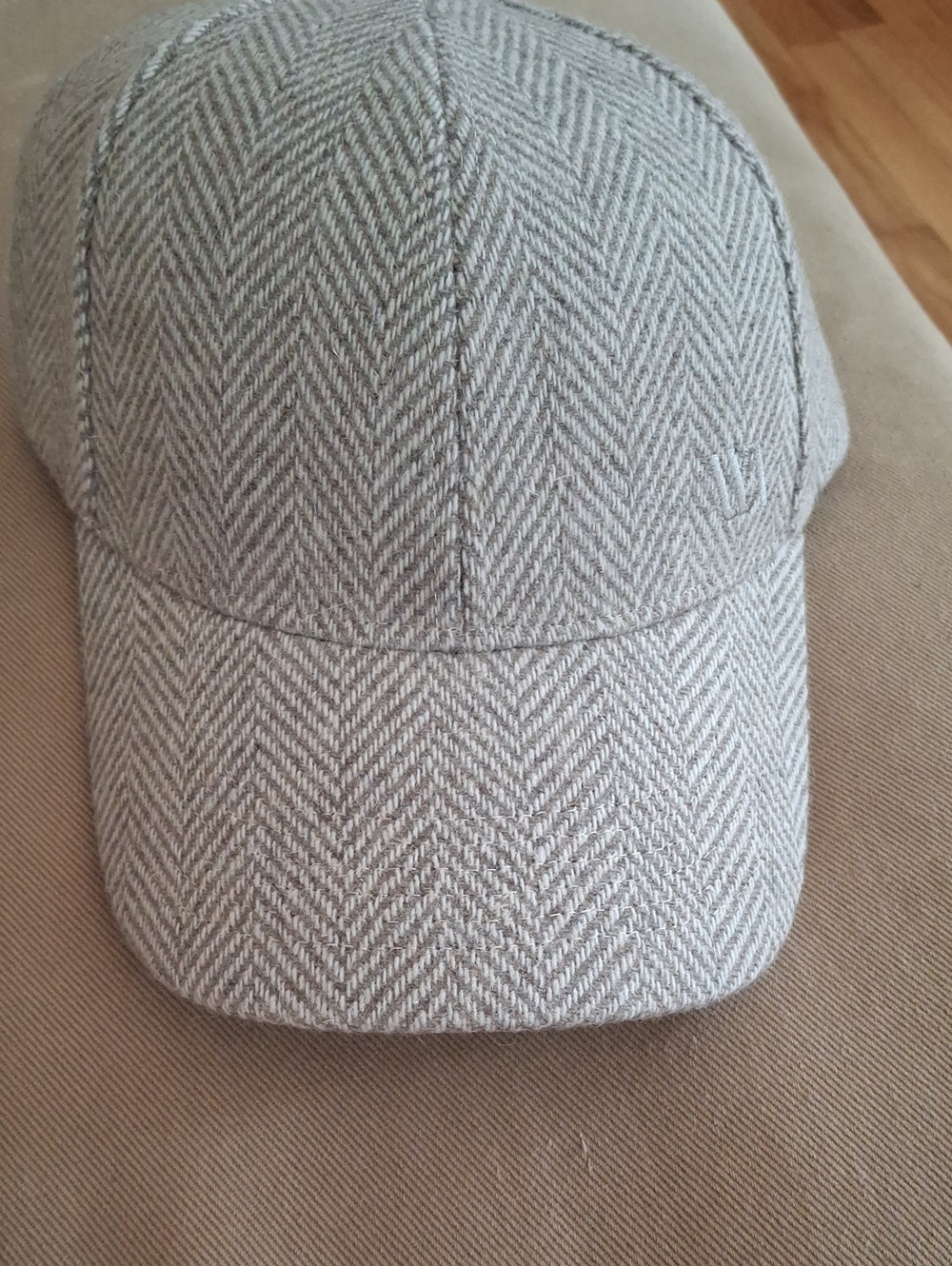 Men's Herringbone Baseball Cap in Light Gray